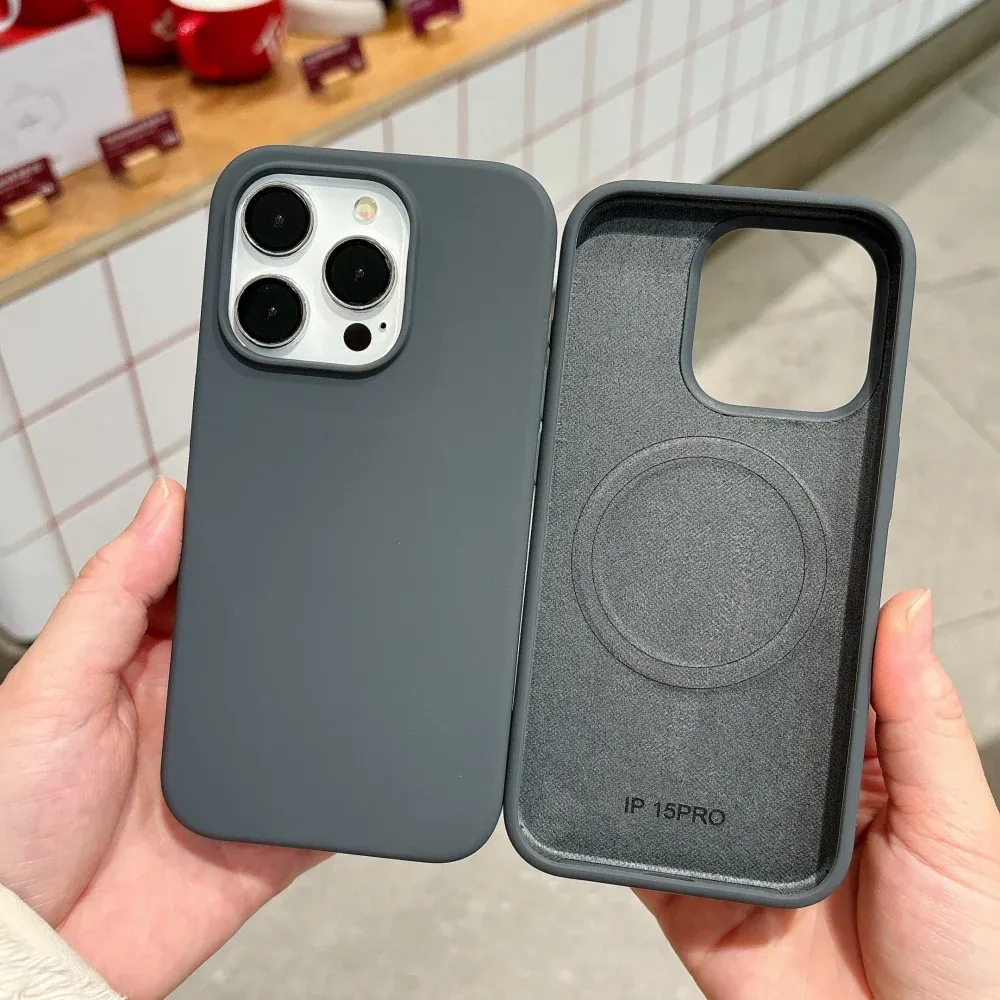 Coque silicone MagSafe, vue rapprochée