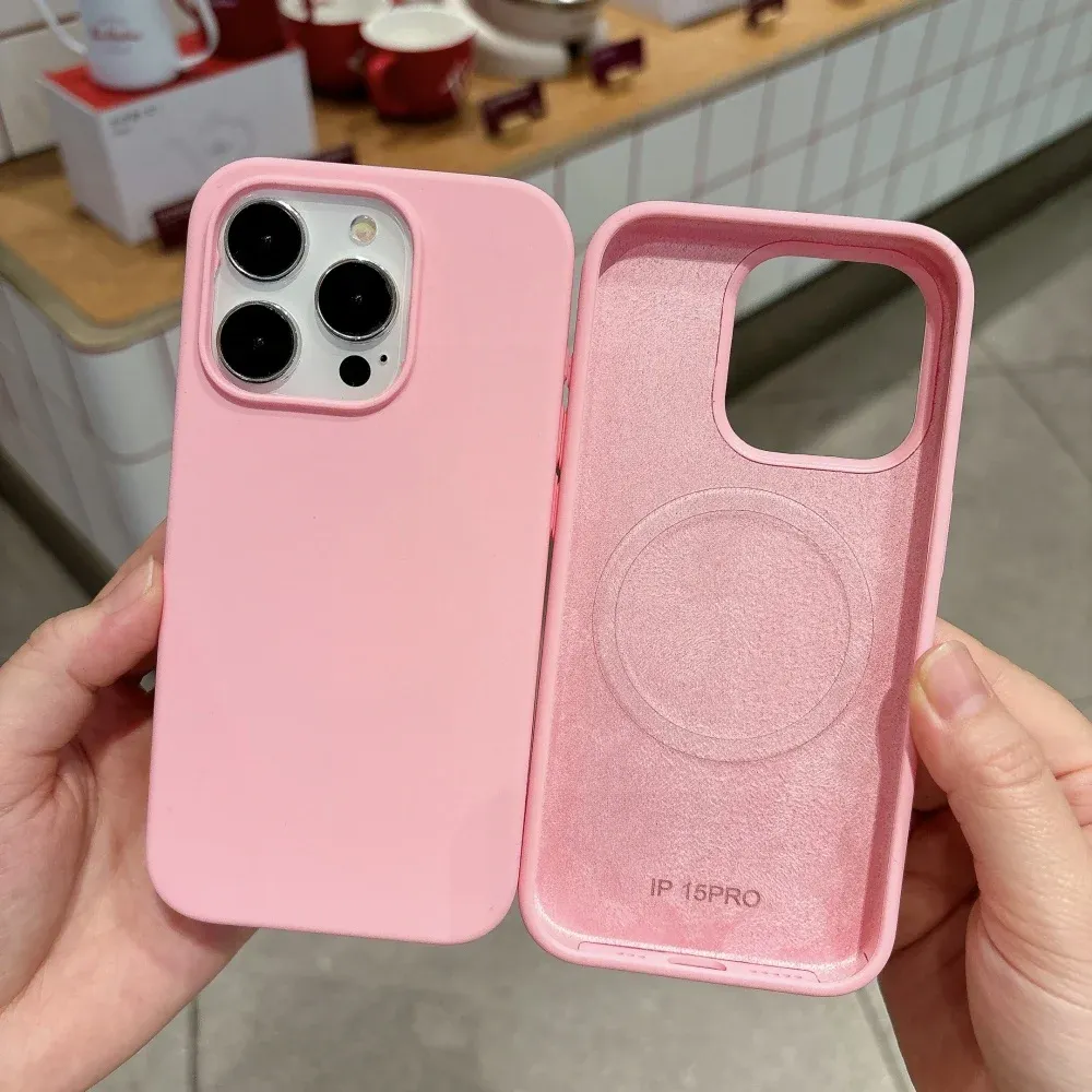 Coque silicone MagSafe en situation d'usage