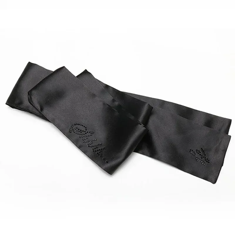Masque de sommeil en satin, présentation