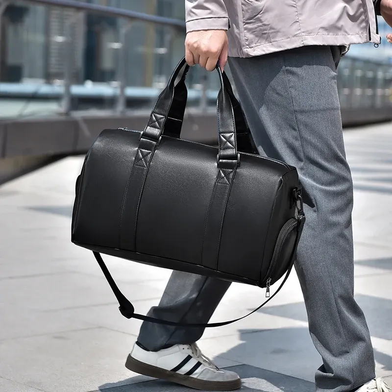 Finitions du sac de voyage