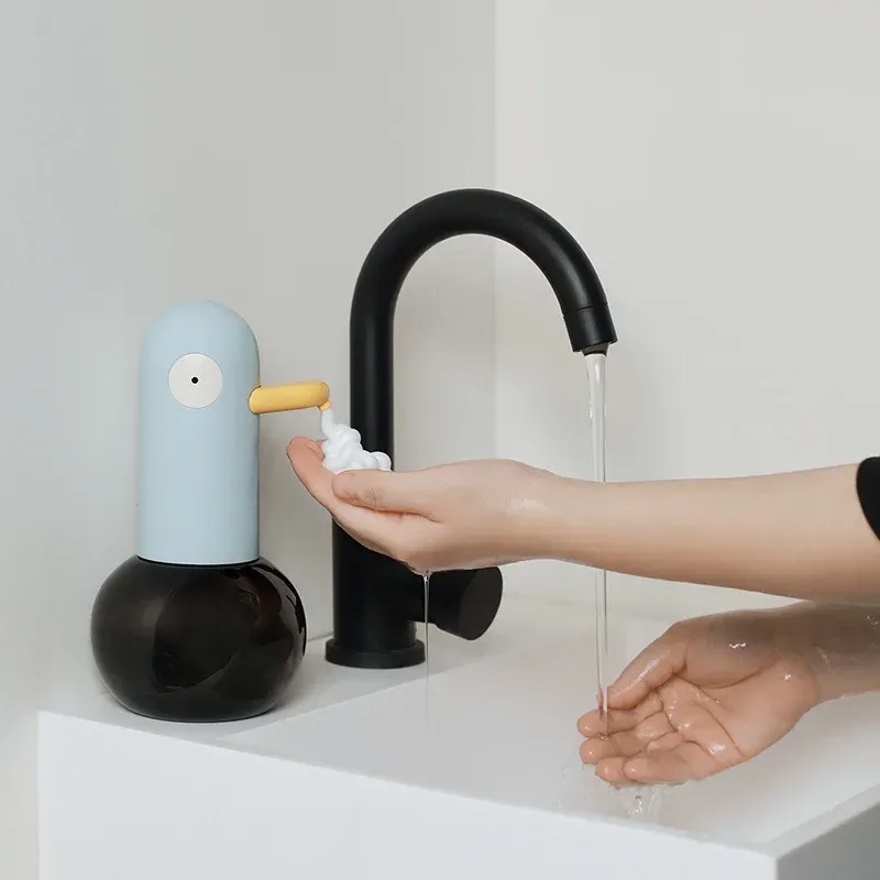 Distributeur de savon moussant en forme de canard pour enfants, sans contact, pour cuisine et salle de bain 3