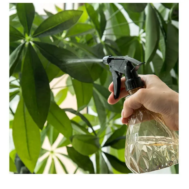 Flacon vaporisateur rechargeable en PET de 500 ml 5