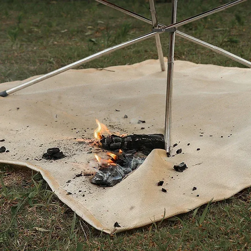 Tapis ignifuge en fibre de verre pour camping, pique-nique et barbecue 4