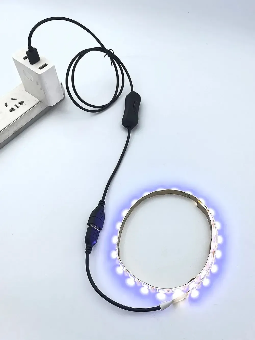Rallonge USB avec interrupteur marche/arrêt, détail des connecteurs