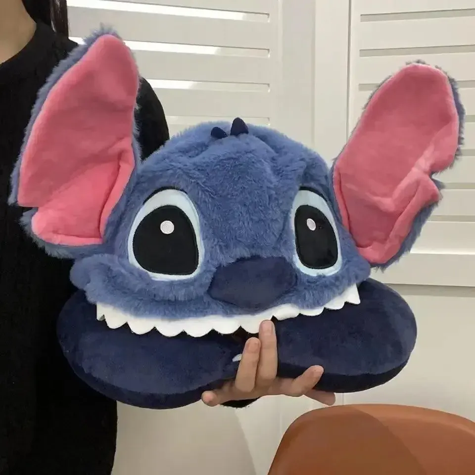 Coussin de voyage à capuche en peluche douce avec capuche réglable 7