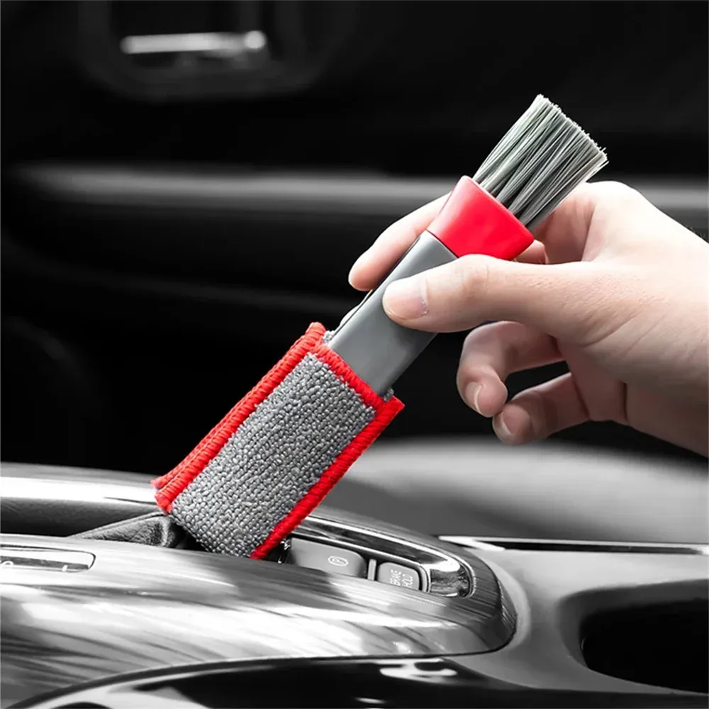 Brosse de nettoyage polyvalente pour grilles de ventilation de voiture 4