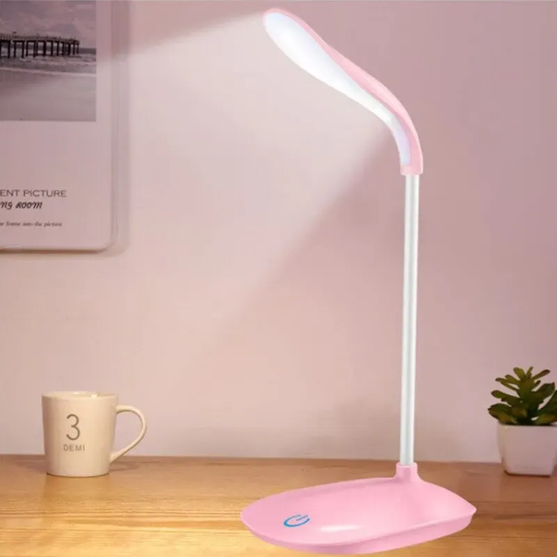 Lampe de bureau LED, dans la chambre