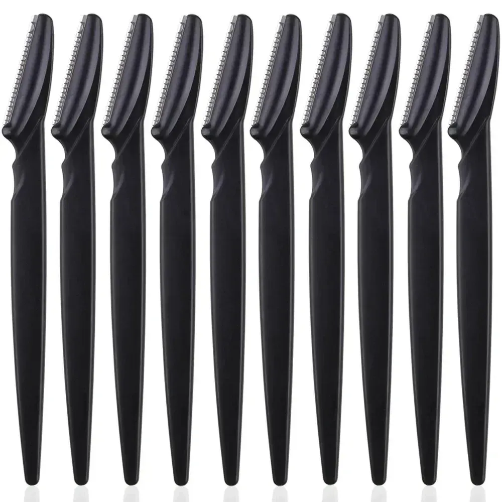 Rasoir à sourcils pour une retouche parfaite