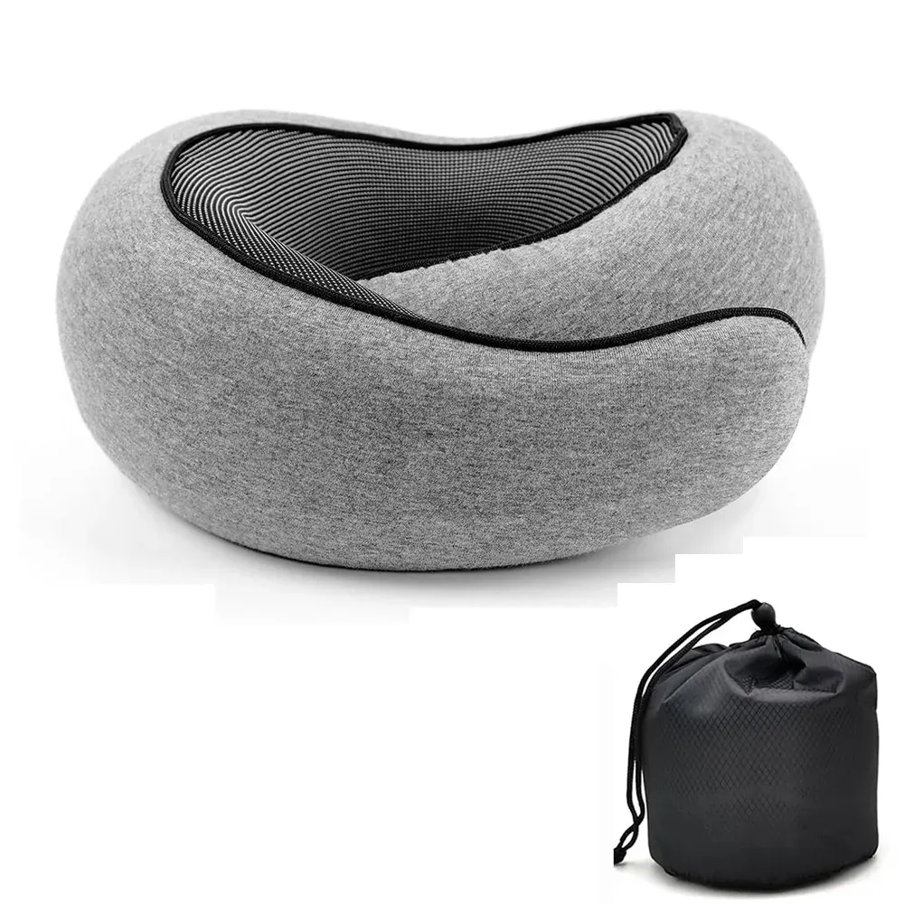 Oreiller de voyage, ambiance de repos