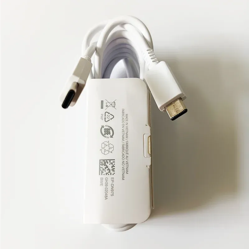 Câble USB-C Samsung, vue de profil