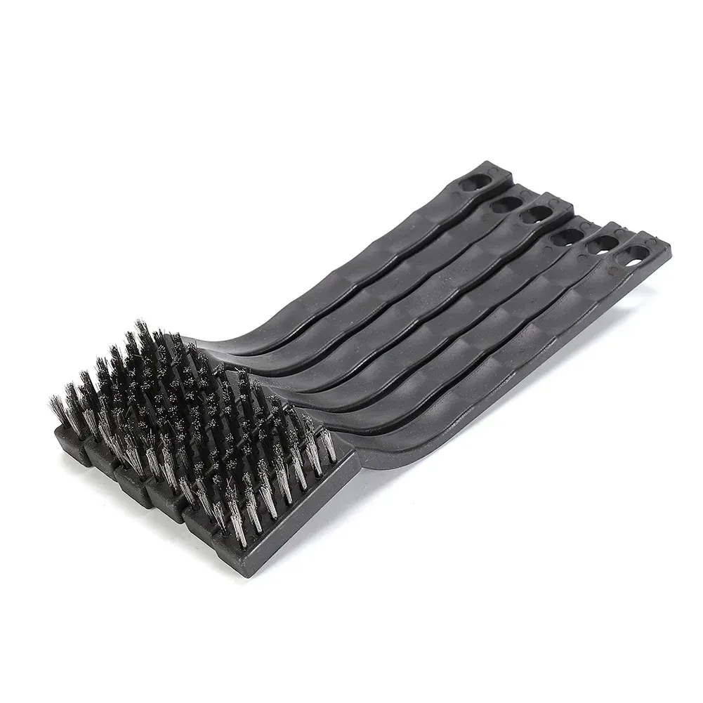 Brosses métalliques de nettoyage, présentation du lot
