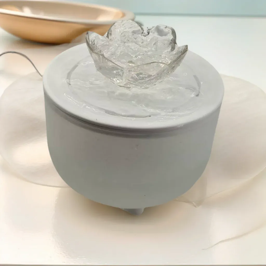 Fontaine à eau pour chats, fontaine à eau pour animaux domestiques avec filtre, abreuvoir silencieux électrique USB, distributeur d'eau pour chats, 1200 ml 11