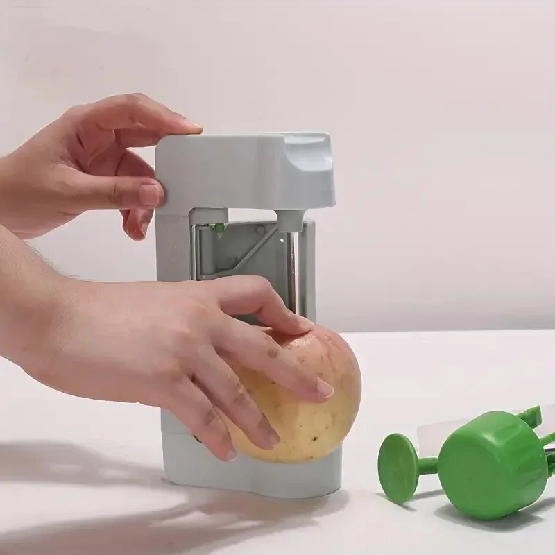 Trancheur de légumes dans un environnement de cuisine