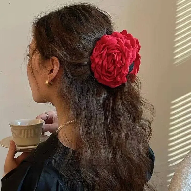 Pince fleur de Rose, ambiance romantique