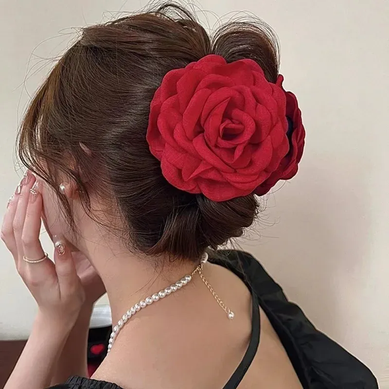 Pince fleur de Rose, style romantique