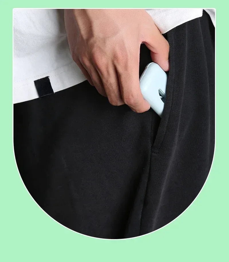 Hachoir portable, finitions soignées