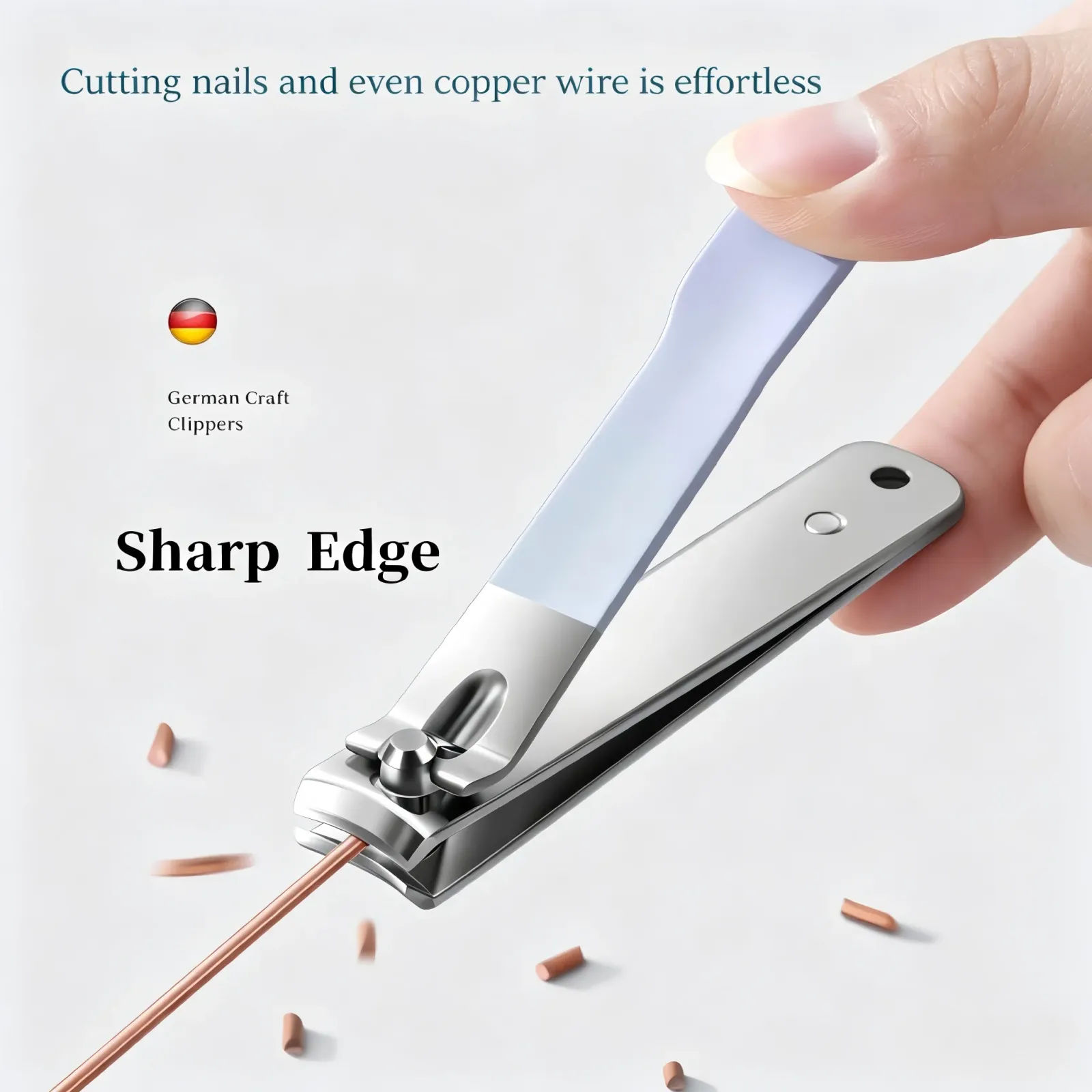 Ensemble de coupe-ongles présenté dans son ensemble