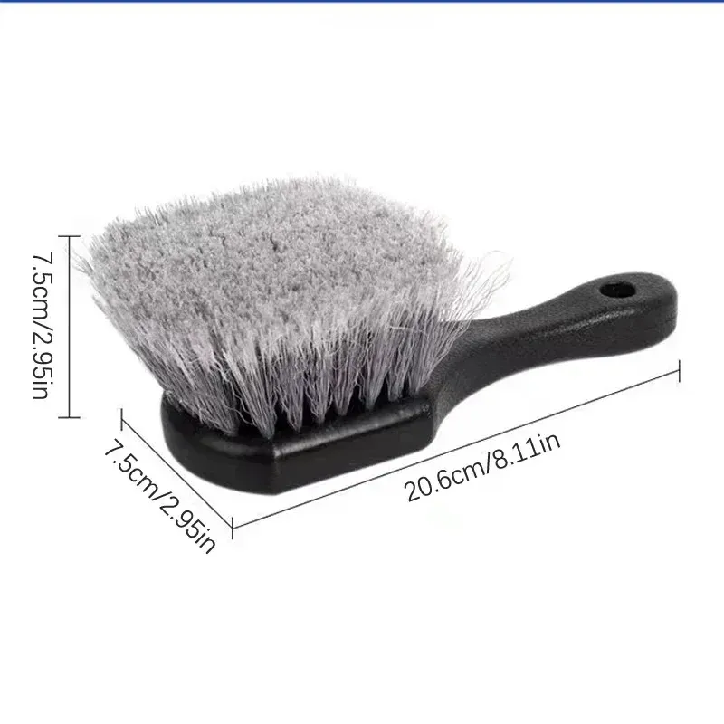 Brosse de nettoyage de roues en situation