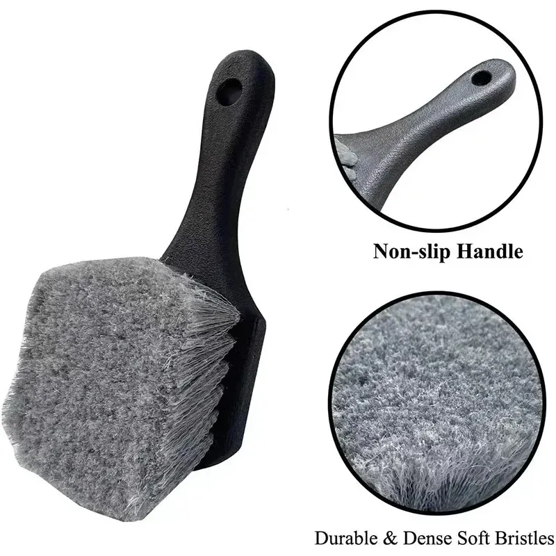 Brosse de détail pour espaces étroits
