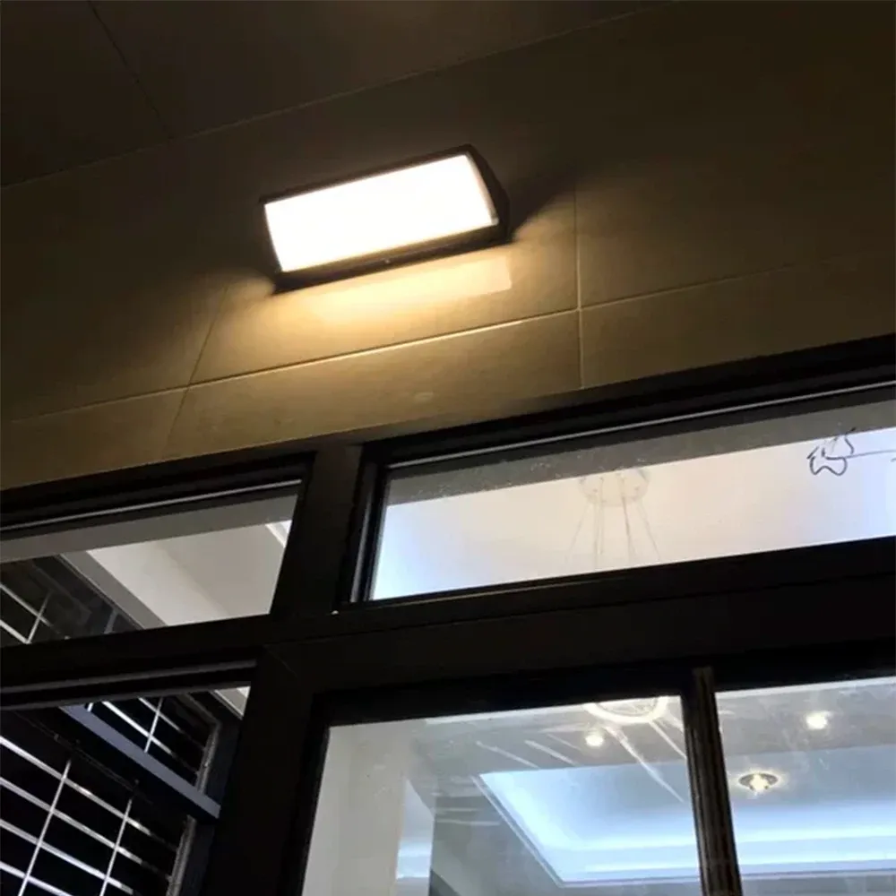 Applique murale LED étanche, modèle A, mise en situation