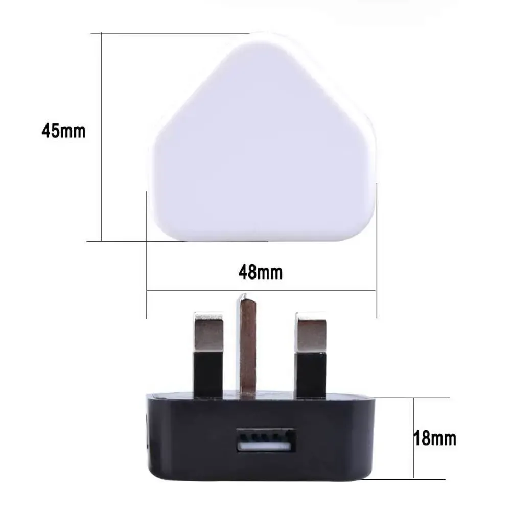 Chargeur USB sous différents angles
