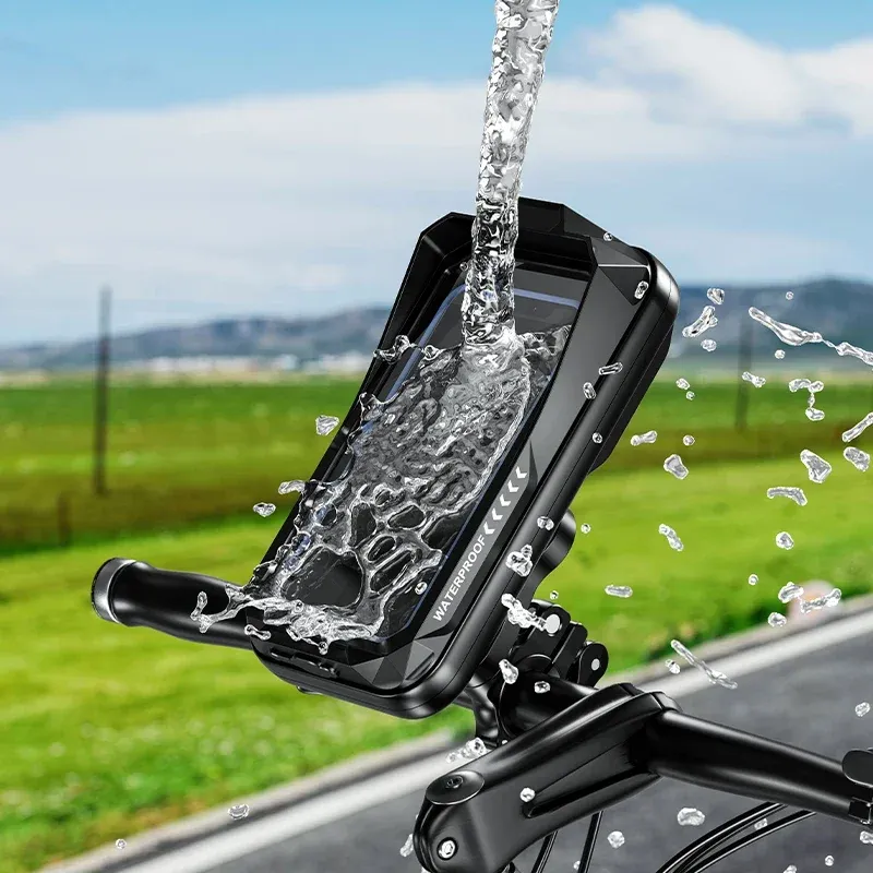Support de téléphone moto installé sur guidon