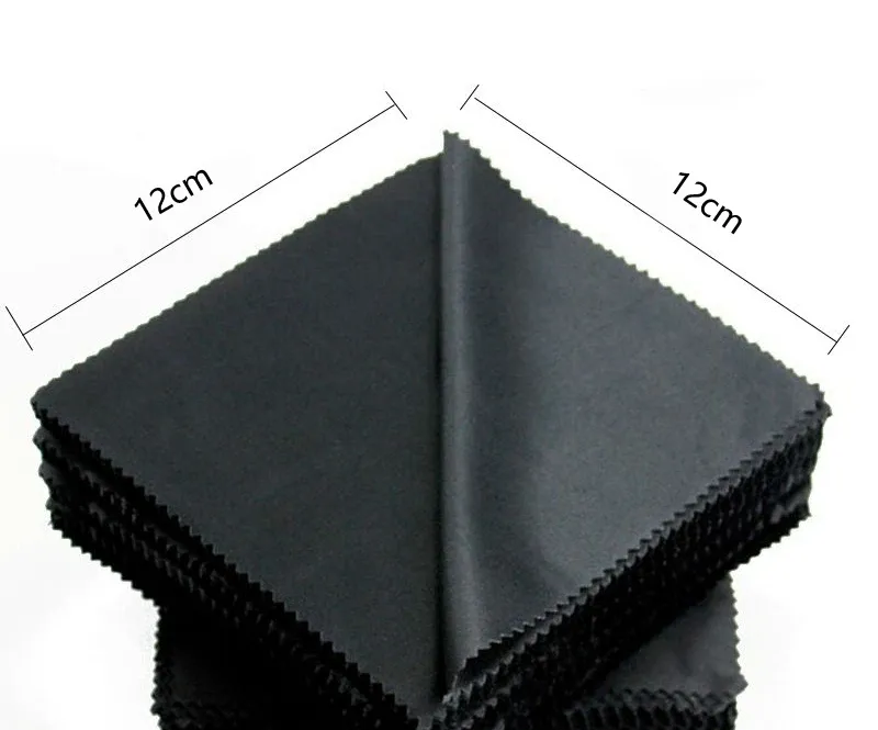 Chiffon de nettoyage en microfibre noir pour lunettes