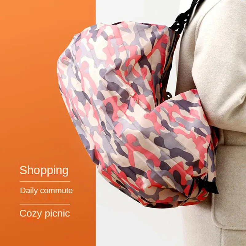 Détail du sac fourre-tout pliable