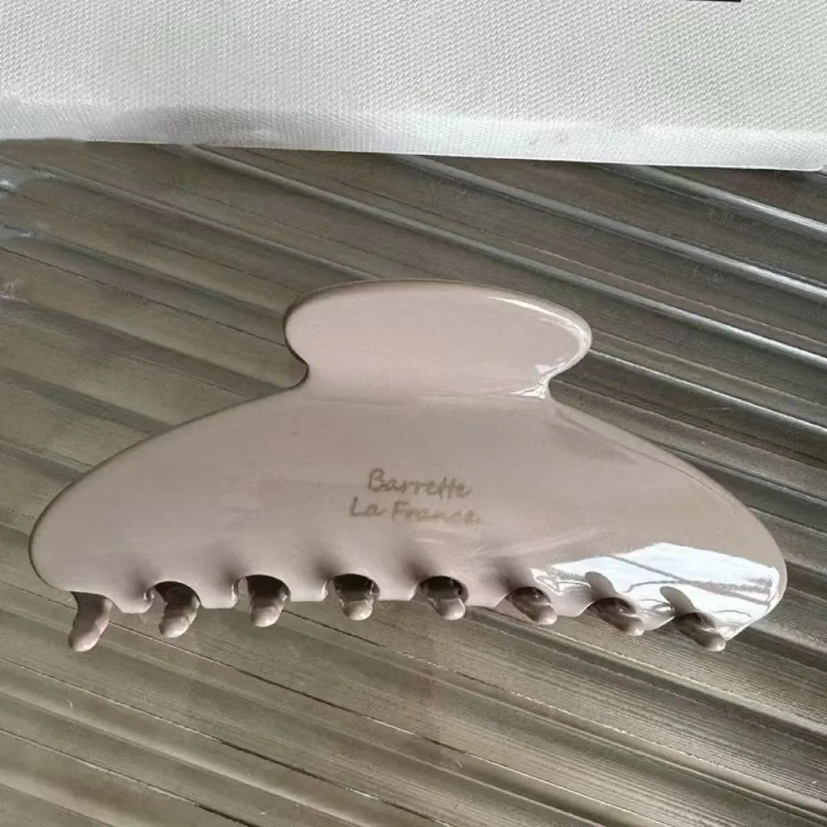 Grandes pinces à cheveux en forme de crabe en acétate, pinces requin pour femmes et filles 8
