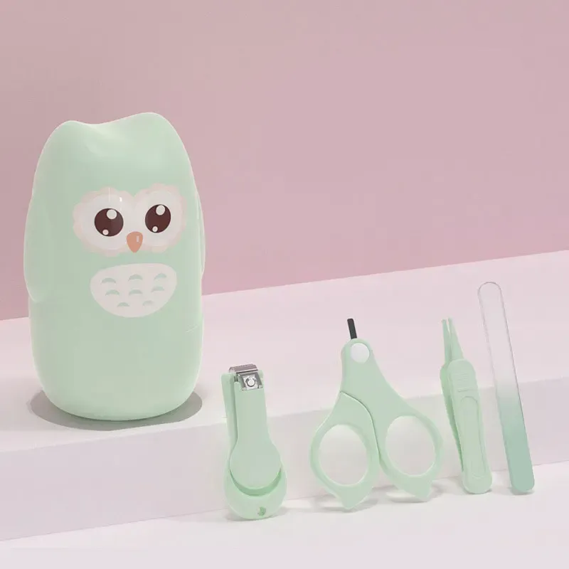 Kit de manucure pour bébé et enfant : coupe-ongles sécurisé et portable, ciseaux et pince à épiler avec étui 10