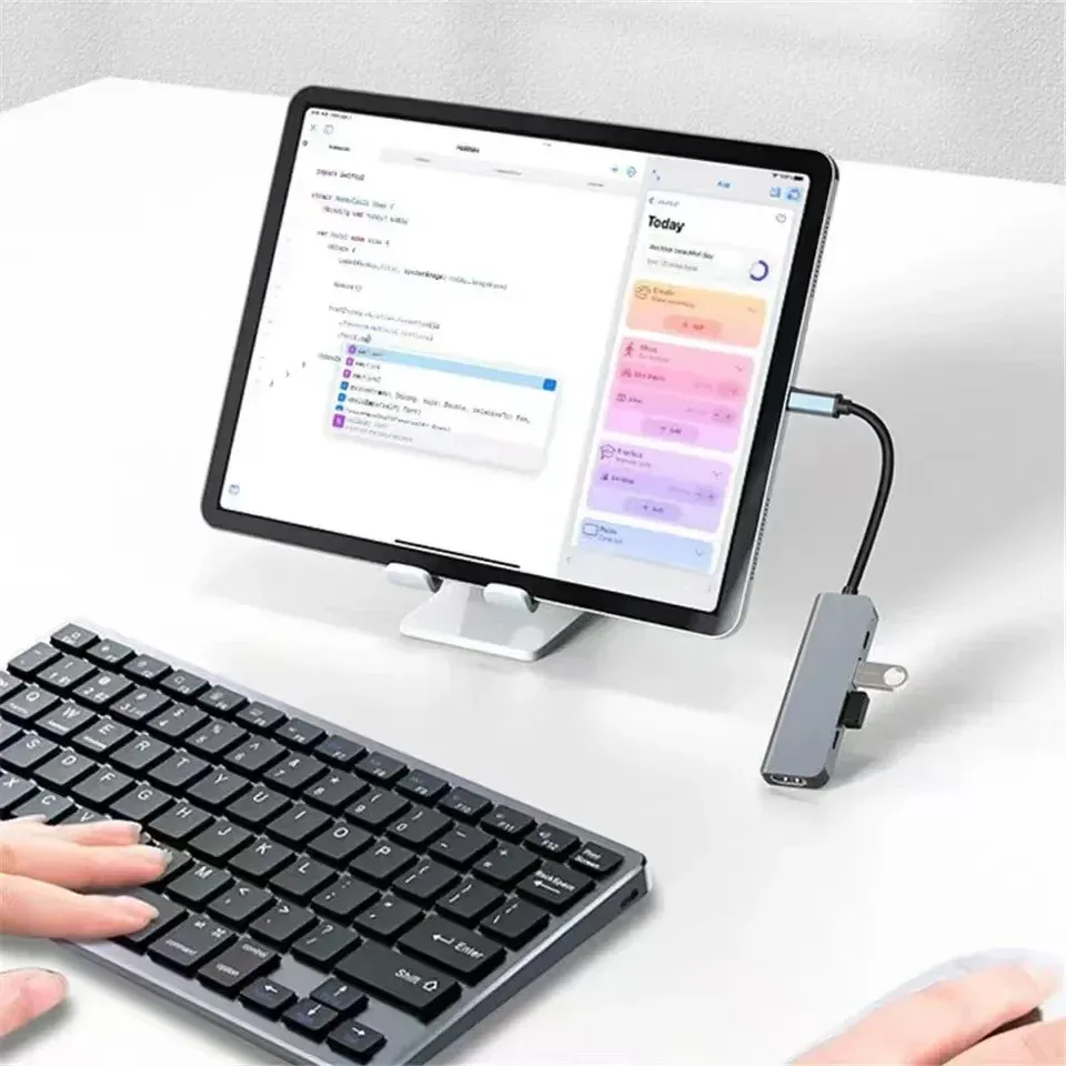 Hub USB-C utilisé avec un ordinateur portable