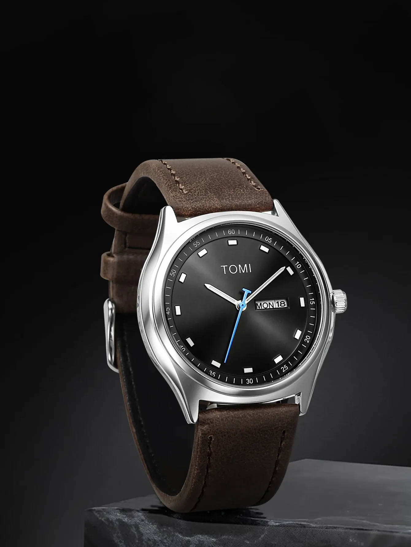 Montre TOMI, finitions soignées