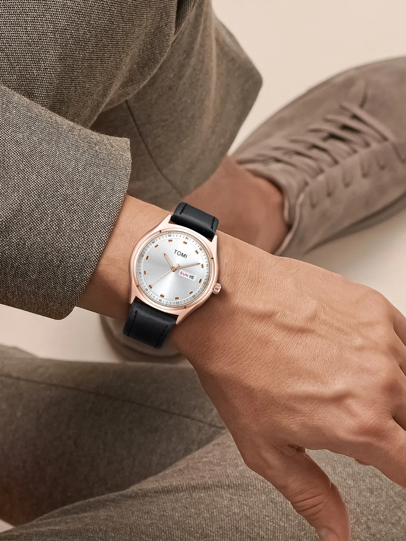 Montre TOMI, détails de design