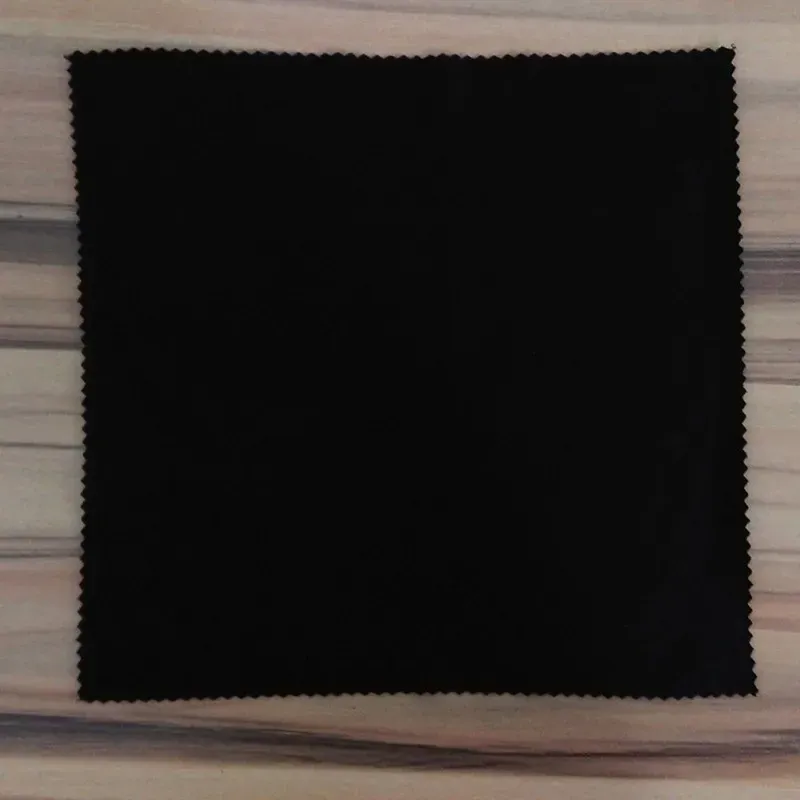 Accessoire de nettoyage compact