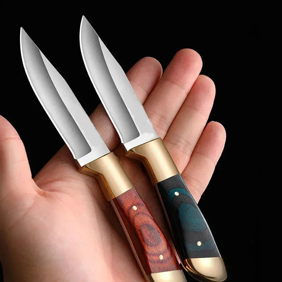 Couteau de poche sous un autre angle