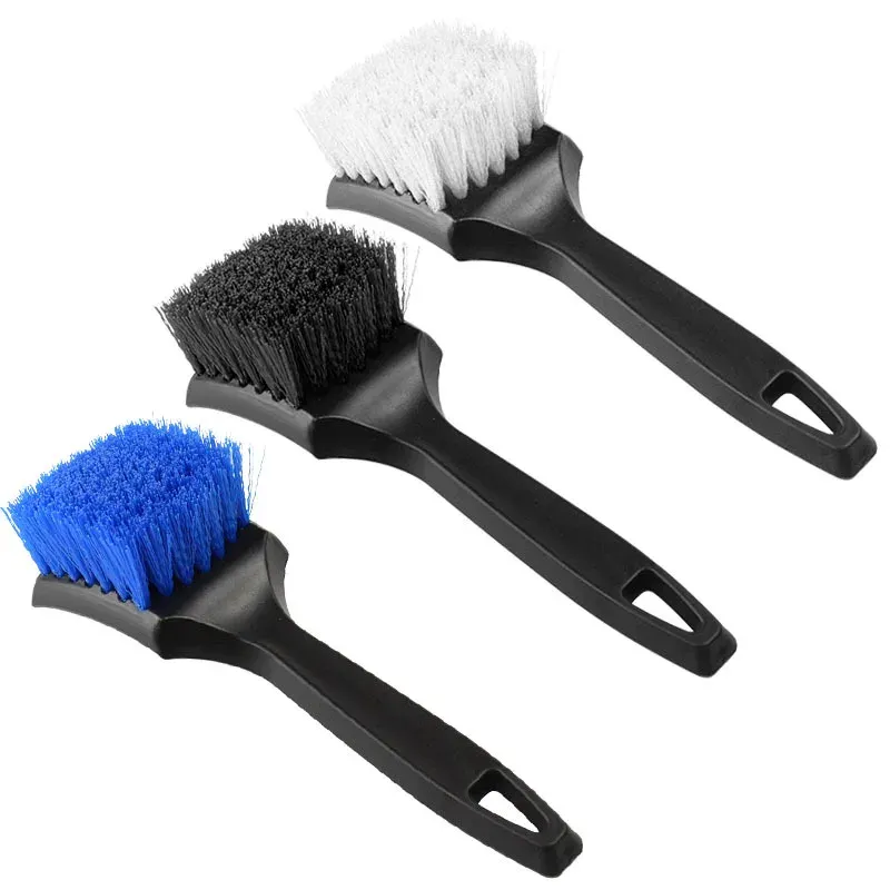 Brosse à pneus multifonctionnelle, finition
