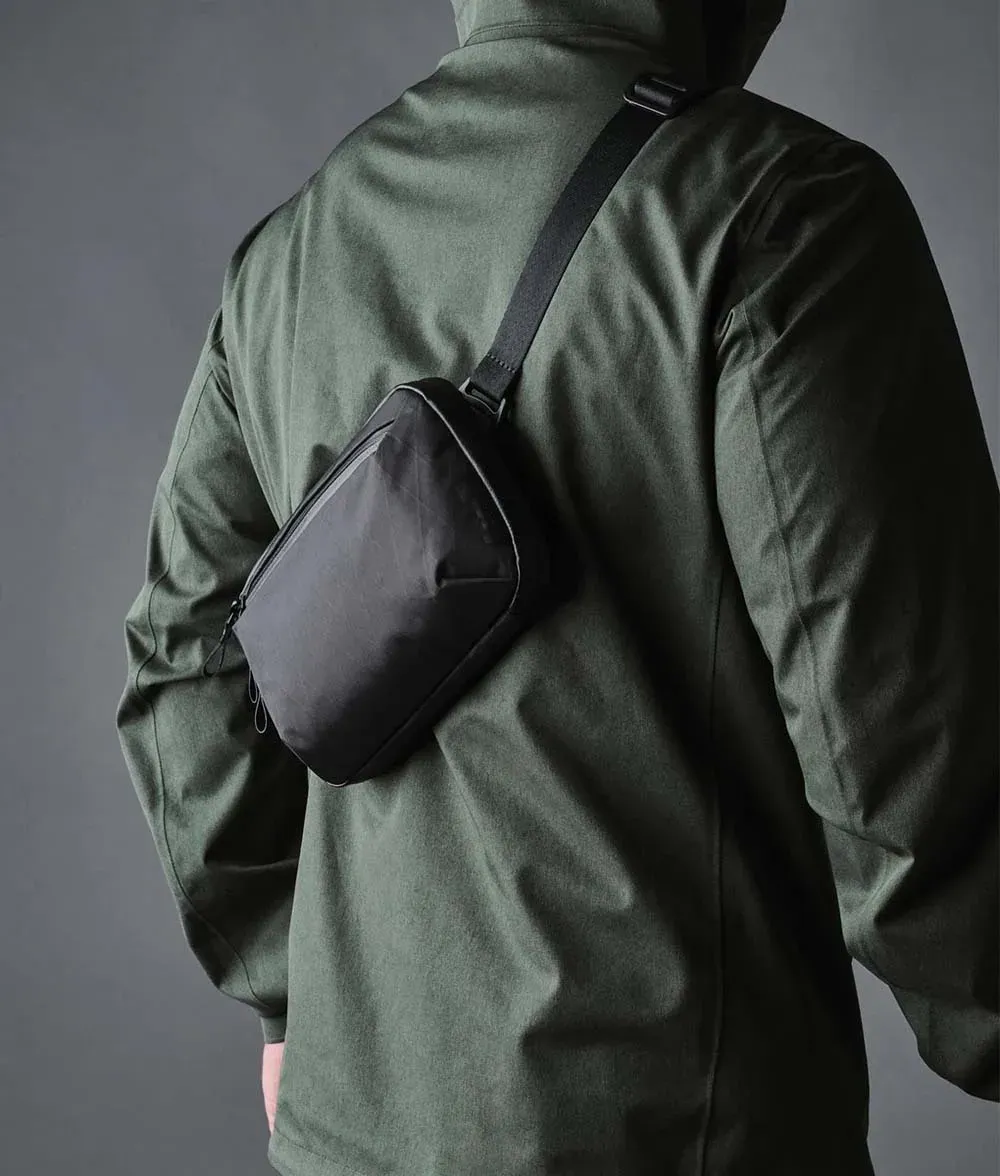 Sac bandoulière de voyage en situation