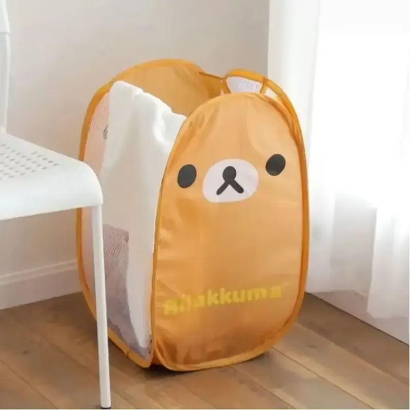 Détail du panier à linge Rilakkuma