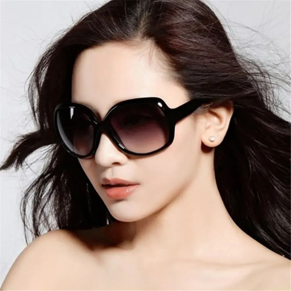 Lunettes de soleil surdimensionnées polarisées, ambiance lifestyle