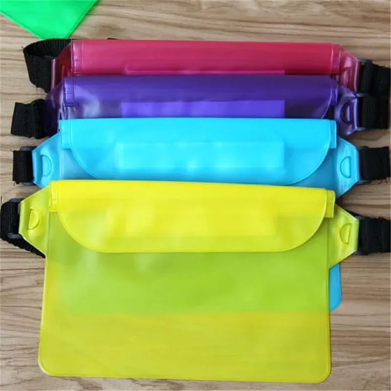 Sac étanche sous la pluie