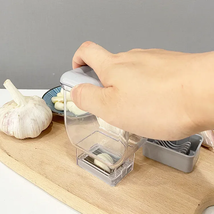 Râpe à main manuelle, ustensile de cuisine, presse-ail, accessoires de cuisine, gadgets et accessoires de cuisine 3