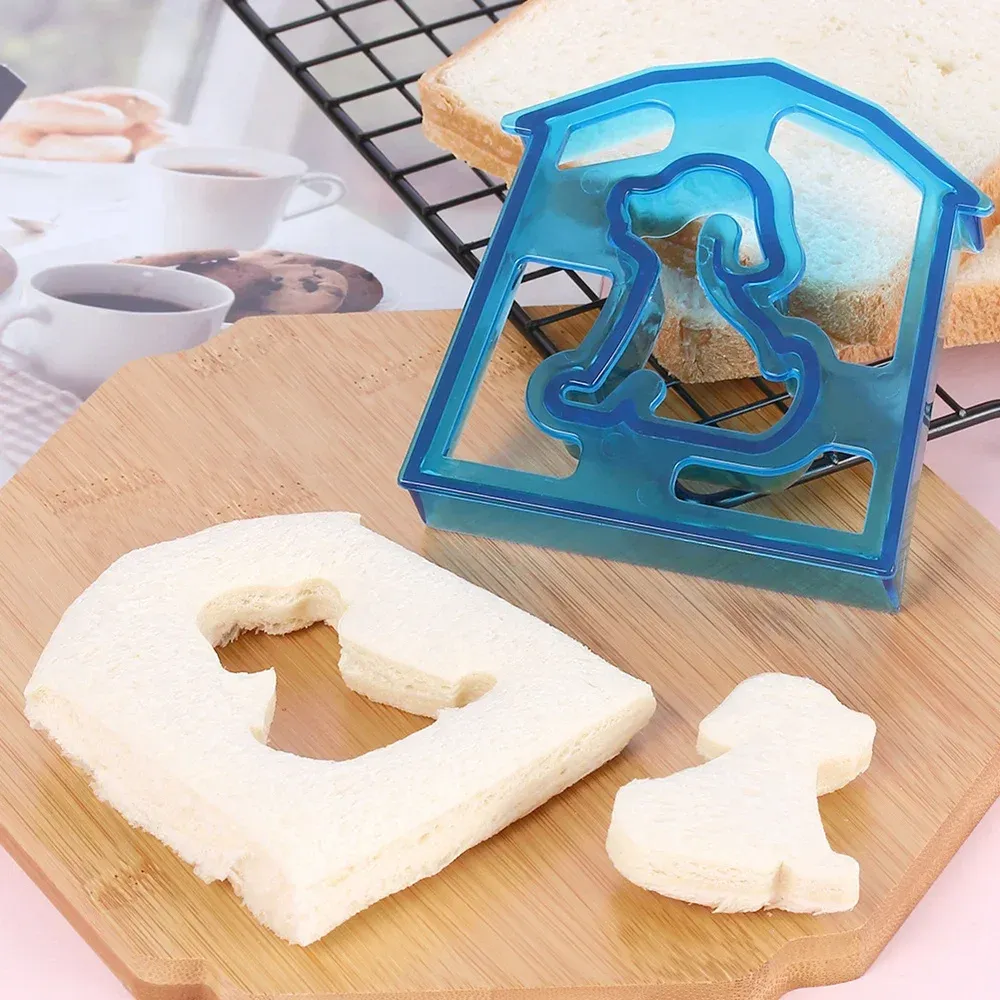 Pain de mie découpé en forme