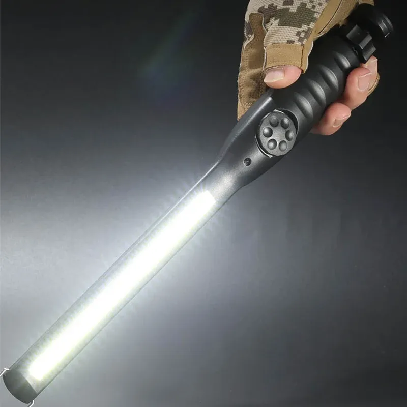 Lampe de travail COB portable rechargeable magnétique avec lampe torche LED et intensité variable pour réparation automobile d'urgence