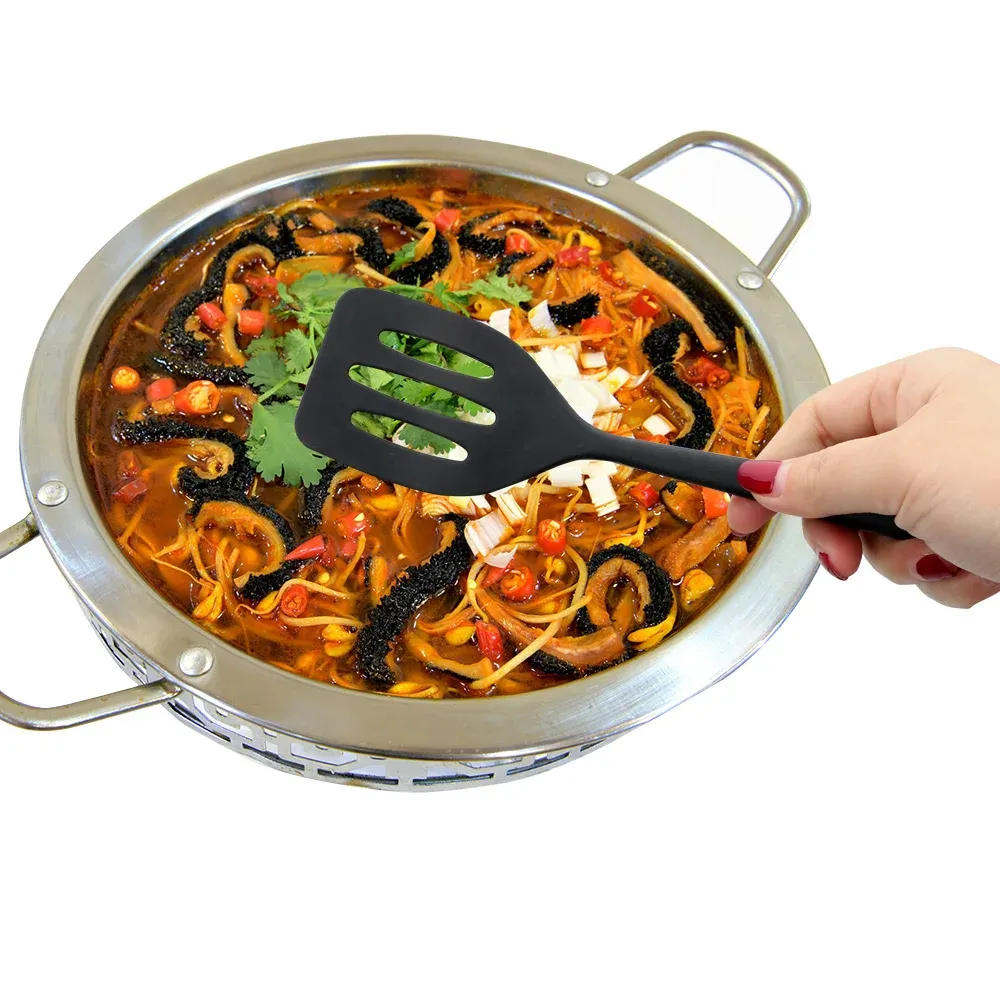 Spatules en silicone en forme d'œuf et de poisson pour poêle à frire 2
