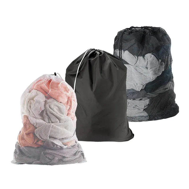 Sac à linge en maille vue détaillée du cordon de serrage
