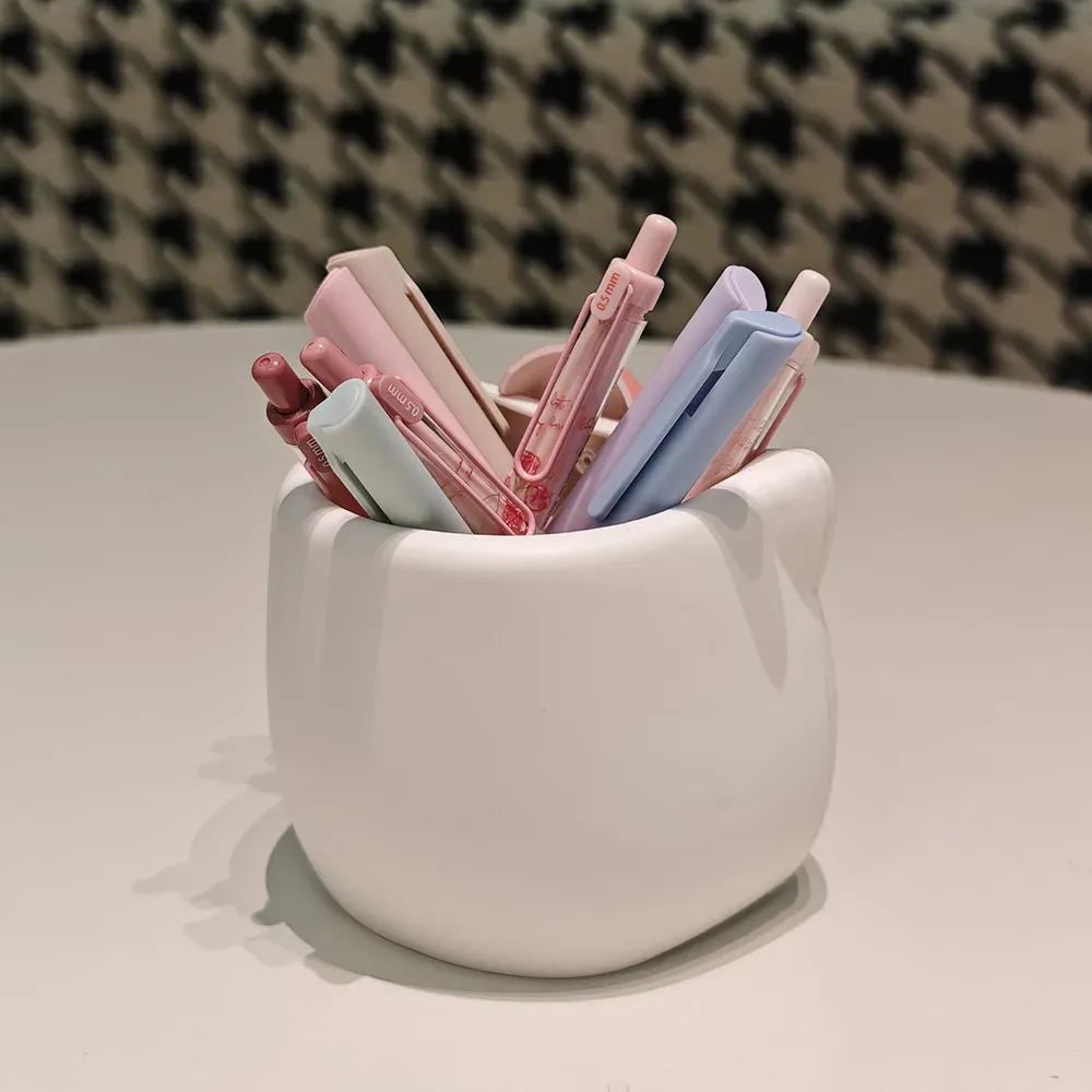 Porte-stylo Hello Kitty, organisateur de bureau mignon style dessin animé, pot de rangement pour pinceaux de maquillage, pour la maison, le bureau et la décoration d'étude 5