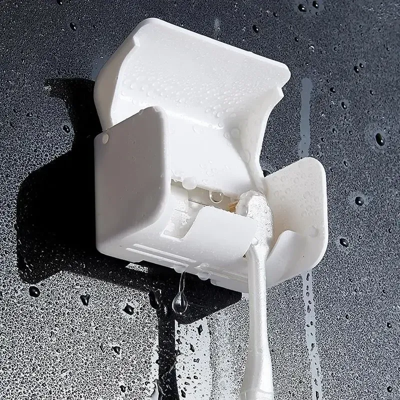 Support pour brosse à dents installé au mur