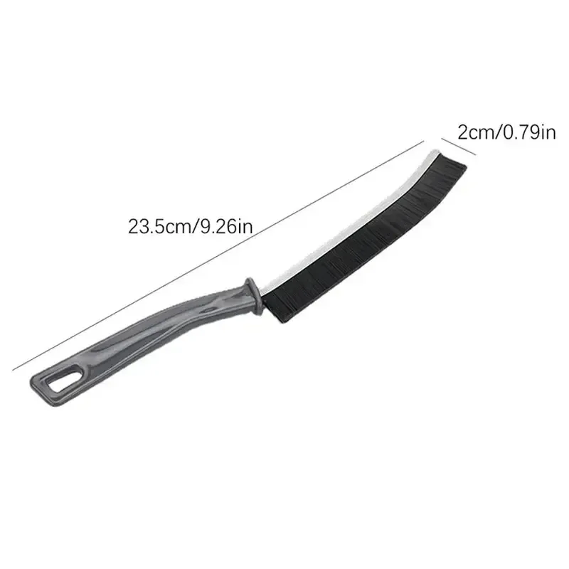 Brosse de nettoyage pour espaces de meubles