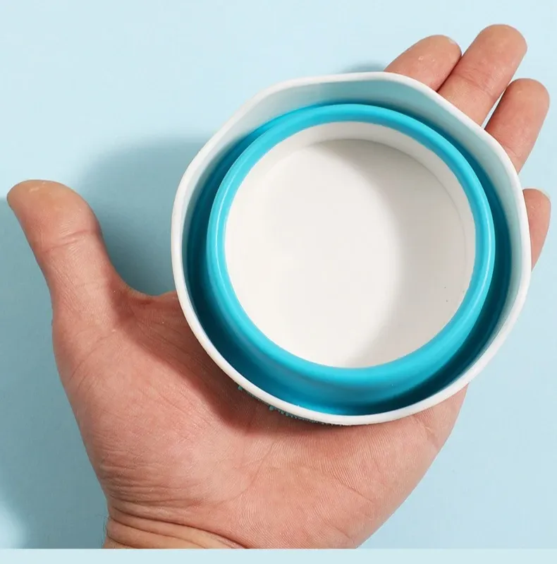 Seau pliant en silicone, usage au quotidien