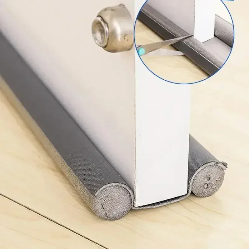 Bas de porte isolant anti-courant d'air, insonorisant et anti-insectes 2